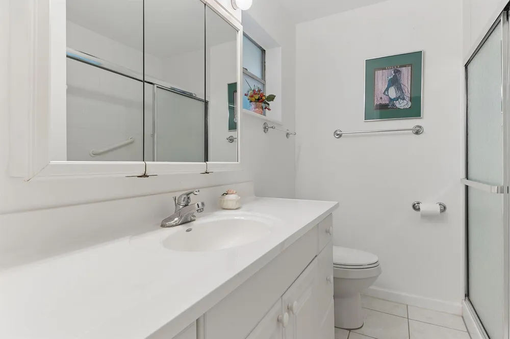 507 SW 18TH STREET Boynton Beach, FL 33426