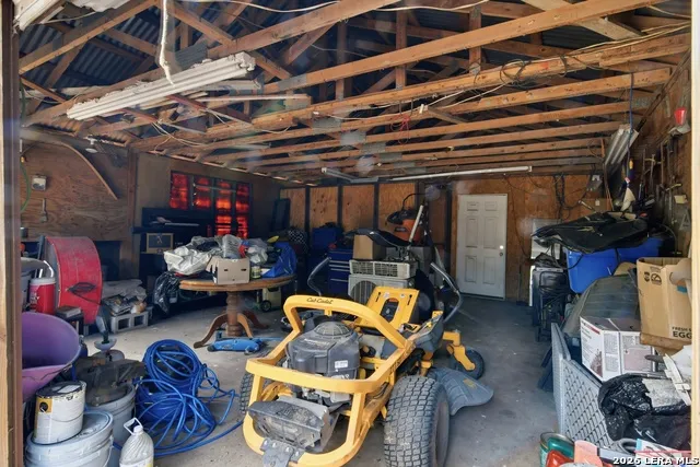 3033 St Hwy 132 N Natalia, TX 78059