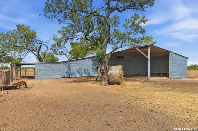 3033 St Hwy 132 N Natalia, TX 78059