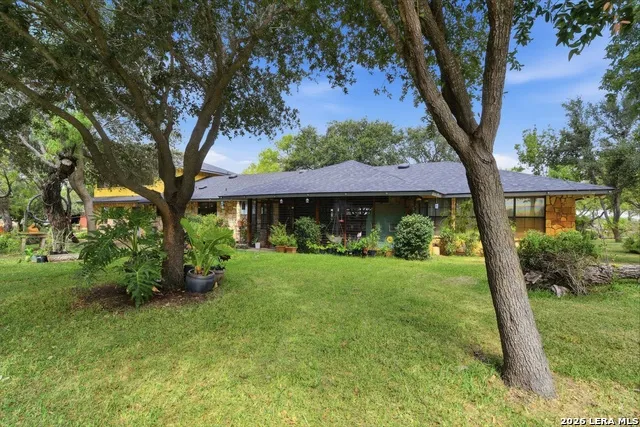 3033 St Hwy 132 N Natalia, TX 78059