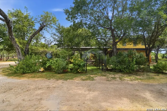 3033 St Hwy 132 N Natalia, TX 78059