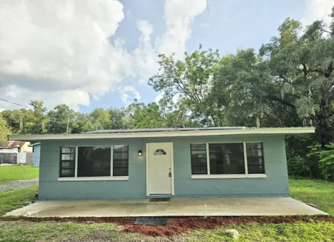 234 E LADY LAKE BOULEVARD