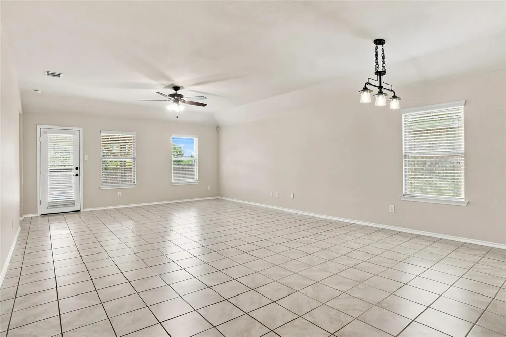 1060 Sadie Street Forney, TX 75126