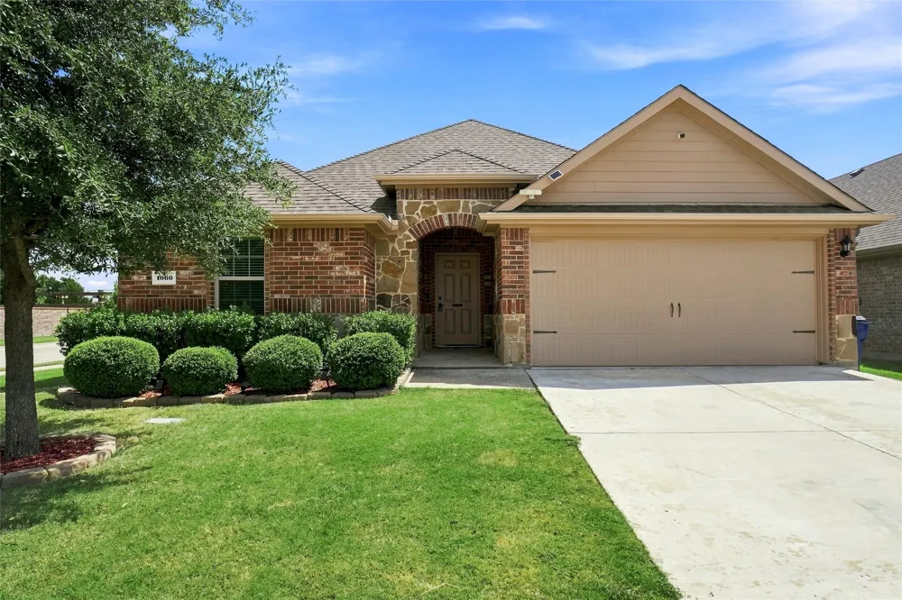 1060 Sadie Street Forney, TX 75126