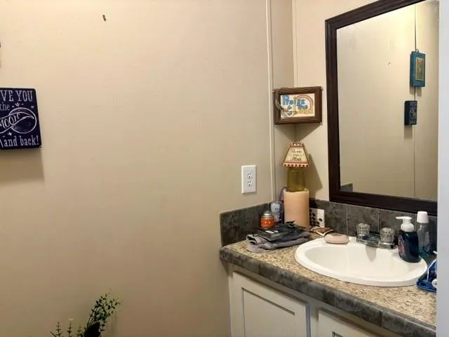 100 Jenette Road Shepherd, TX 77371