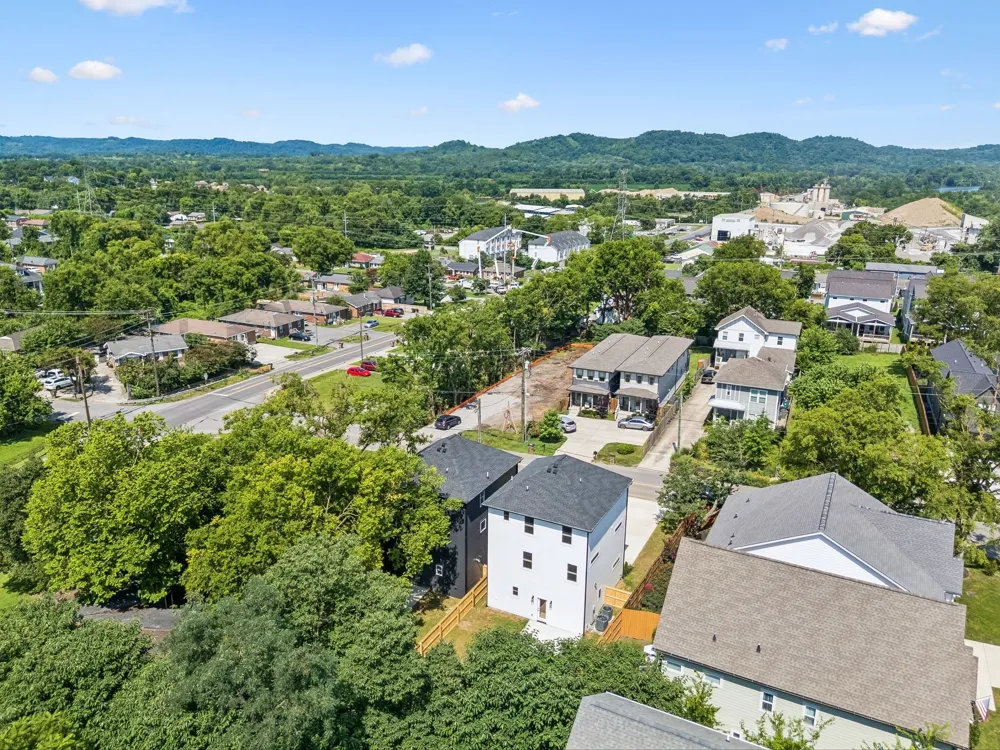 602 James Ave Nashville, TN 37209