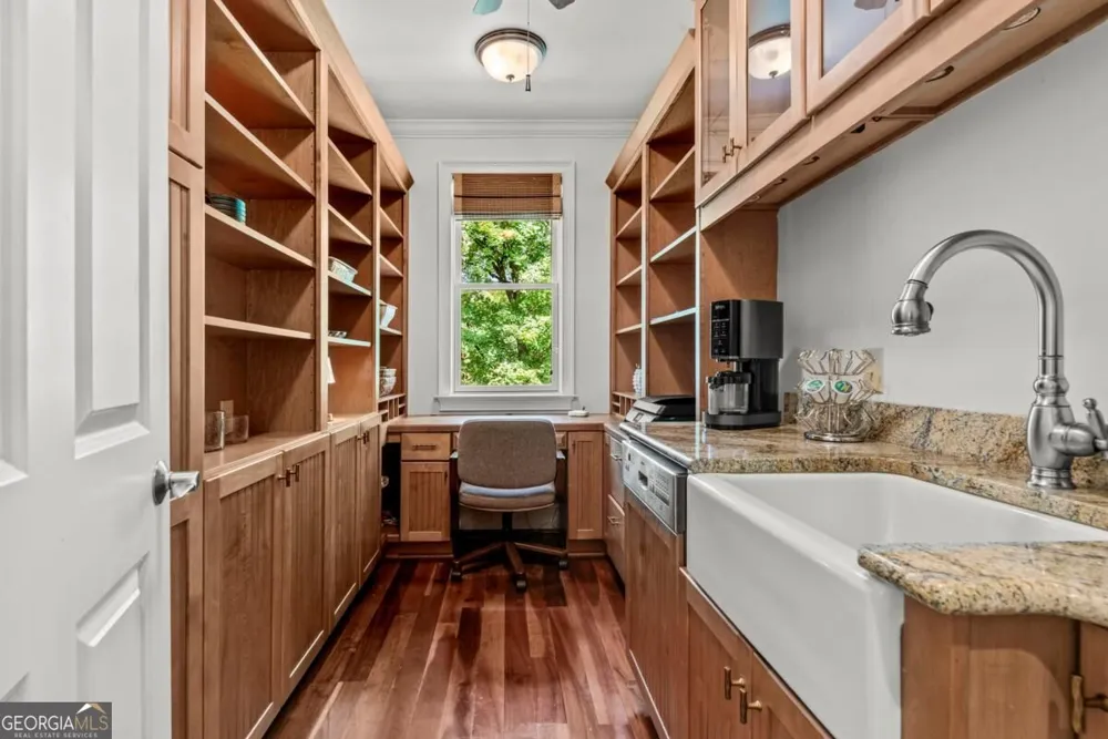 1041 Ruths WAY Greensboro, GA 30642