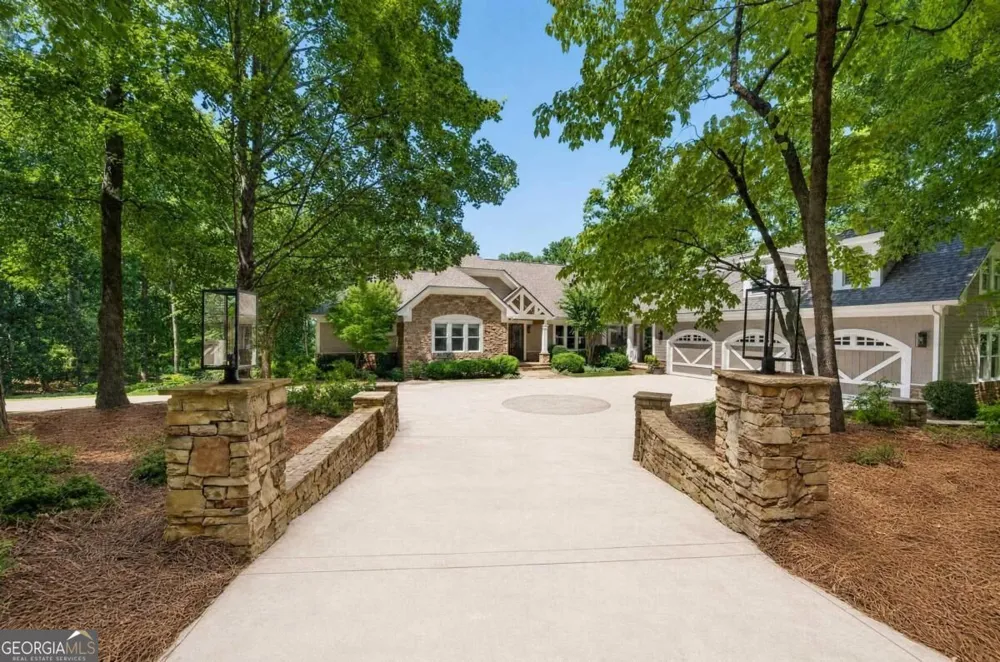 1041 Ruths WAY Greensboro, GA 30642
