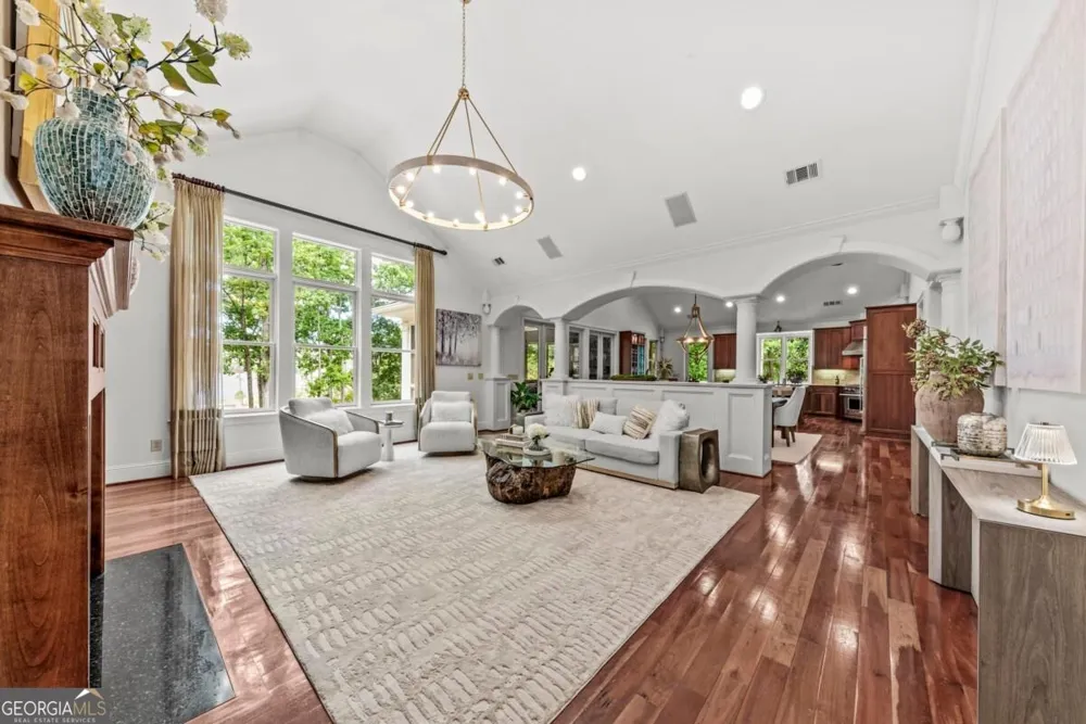 1041 Ruths WAY Greensboro, GA 30642