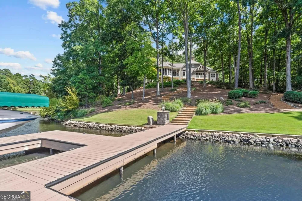 1041 Ruths WAY Greensboro, GA 30642