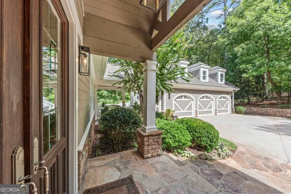 1041 Ruths WAY Greensboro, GA 30642