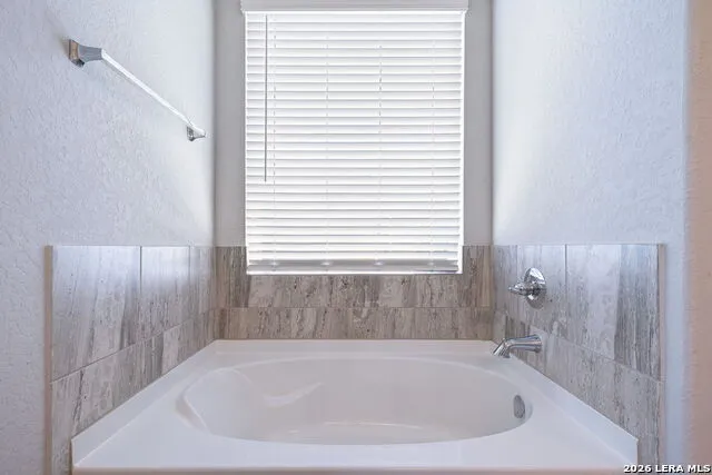 7016 Oldham Clf Schertz, TX 78108