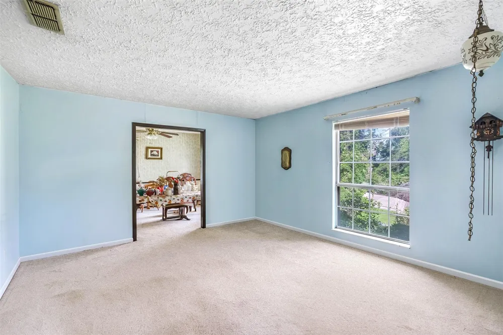 5209 Bucksnort Road Franklin, TX 77856