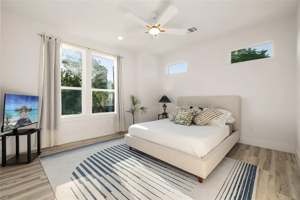 1306 Grove Street Houston, TX 77020