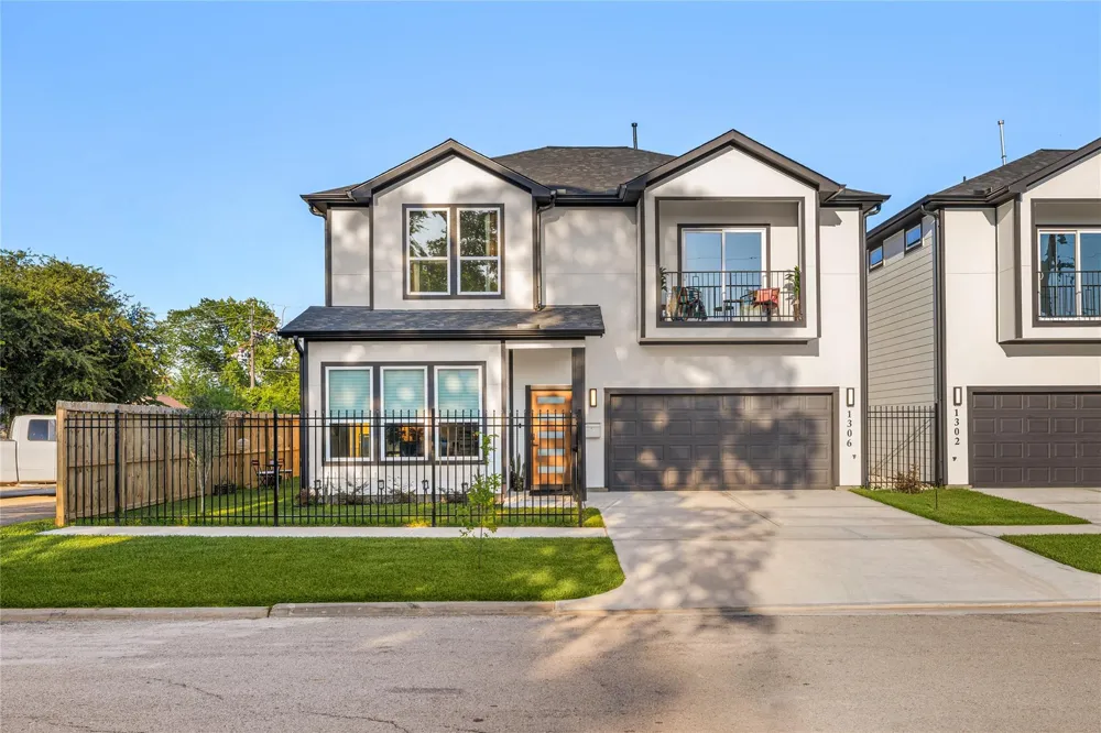 1306 Grove Street Houston, TX 77020