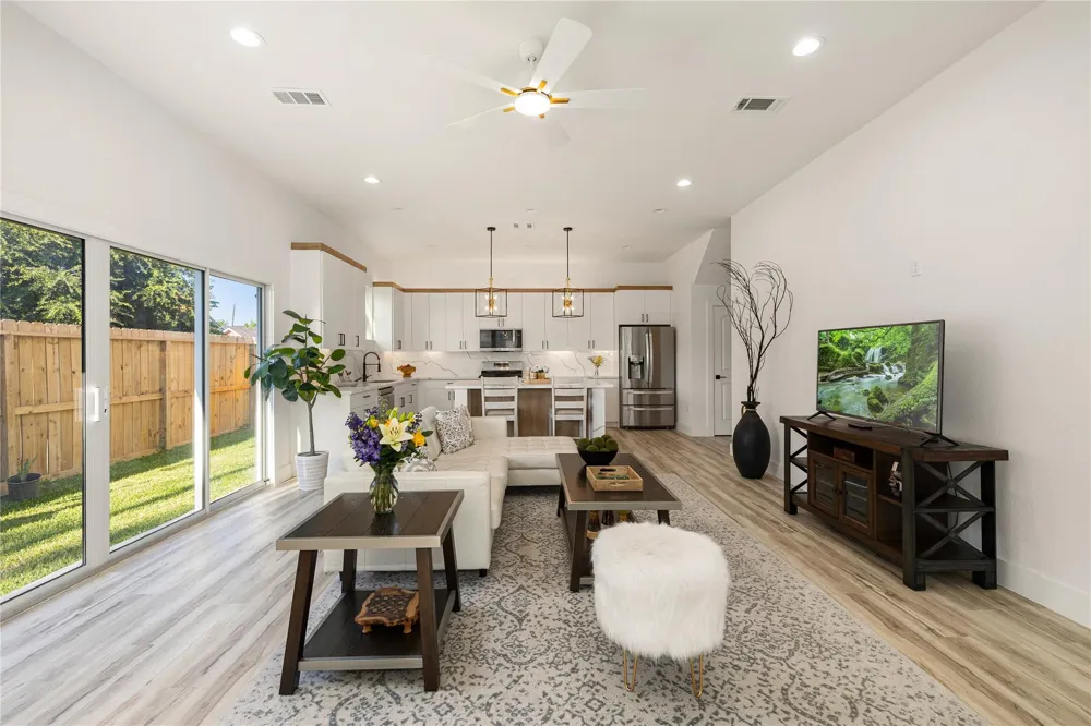 1306 Grove Street Houston, TX 77020