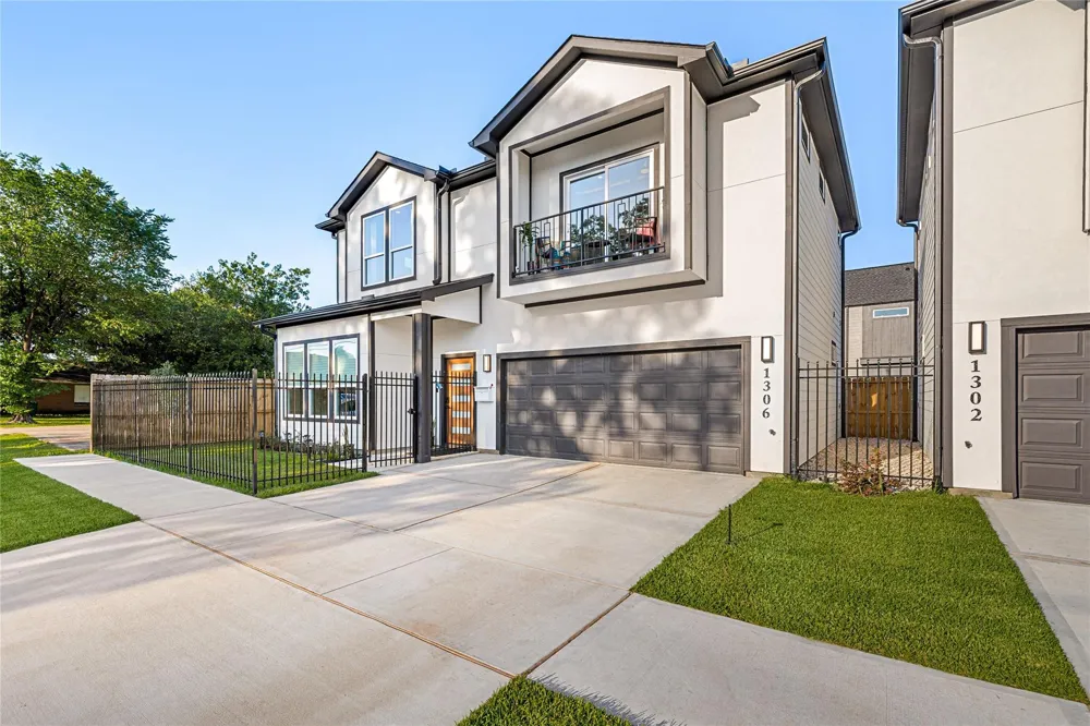 1306 Grove Street Houston, TX 77020