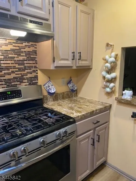131 Irving Pl Bernards, NJ 07920
