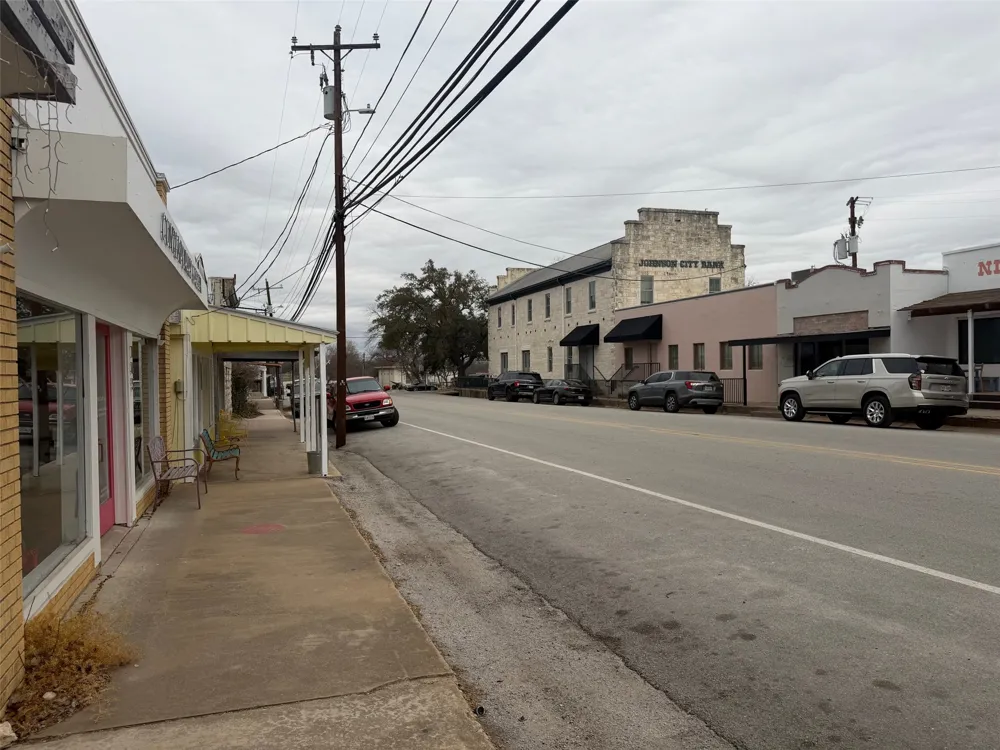103 Nugent Avenue Johnson City, TX 78636