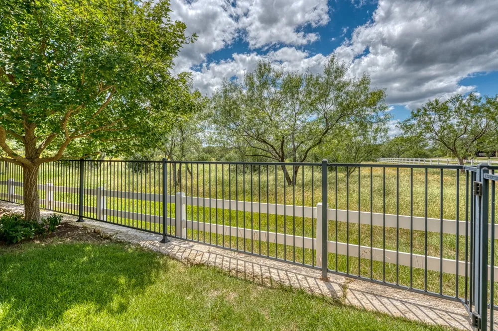 116 Tuscan Drive Horseshoe Bay, TX 78657