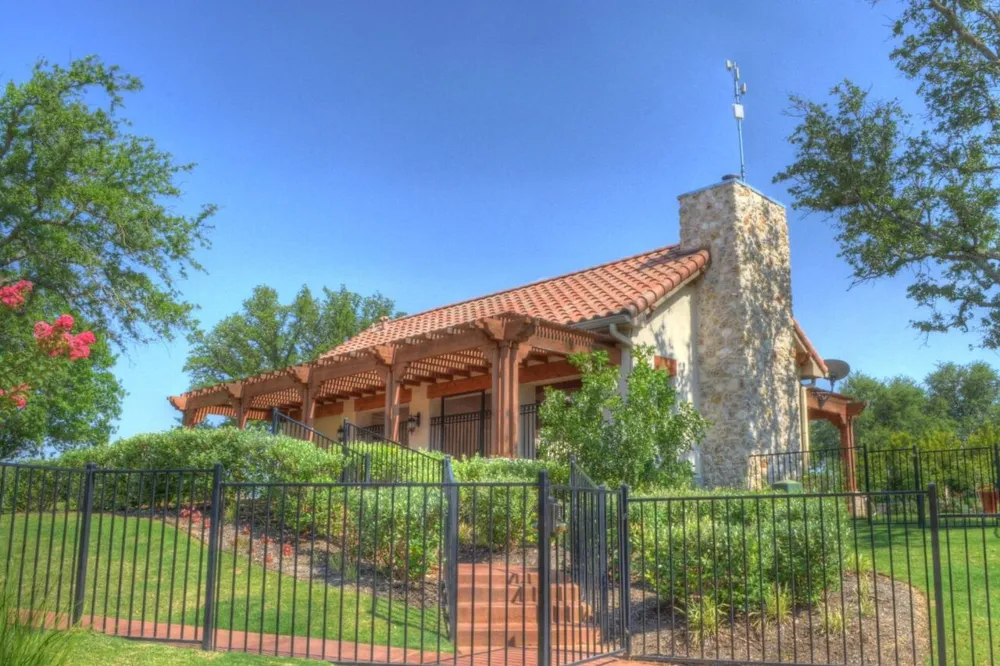 116 Tuscan Drive Horseshoe Bay, TX 78657