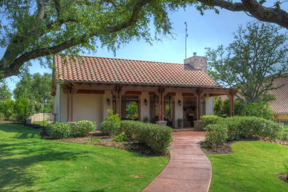 116 Tuscan Drive Horseshoe Bay, TX 78657