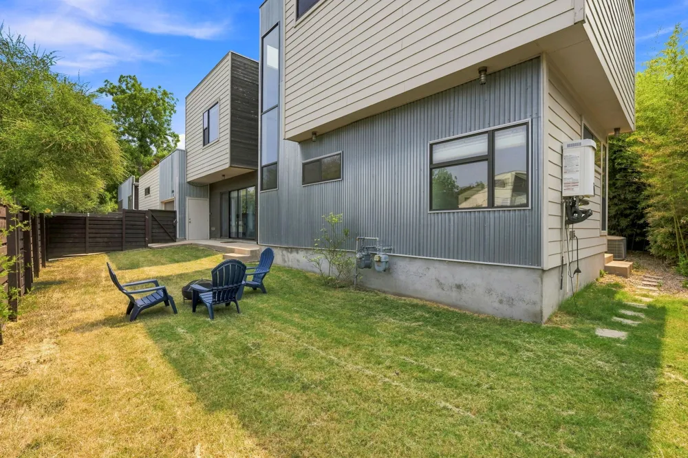 3700 Garden Villa Lane #2 Austin, TX 78704