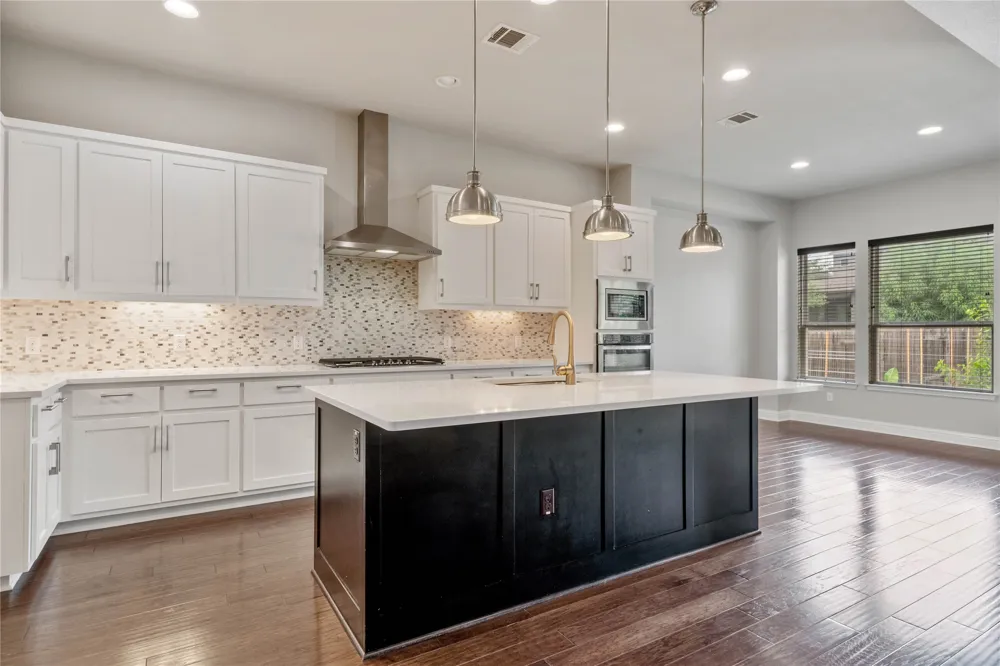 5009 Mandevilla Drive Austin, TX 78739