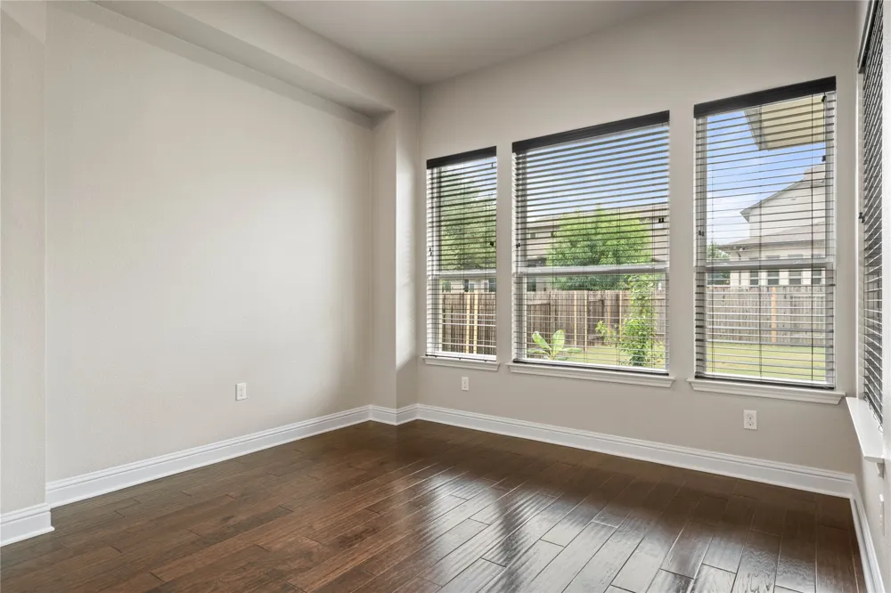 5009 Mandevilla Drive Austin, TX 78739