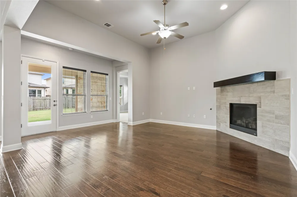 5009 Mandevilla Drive Austin, TX 78739