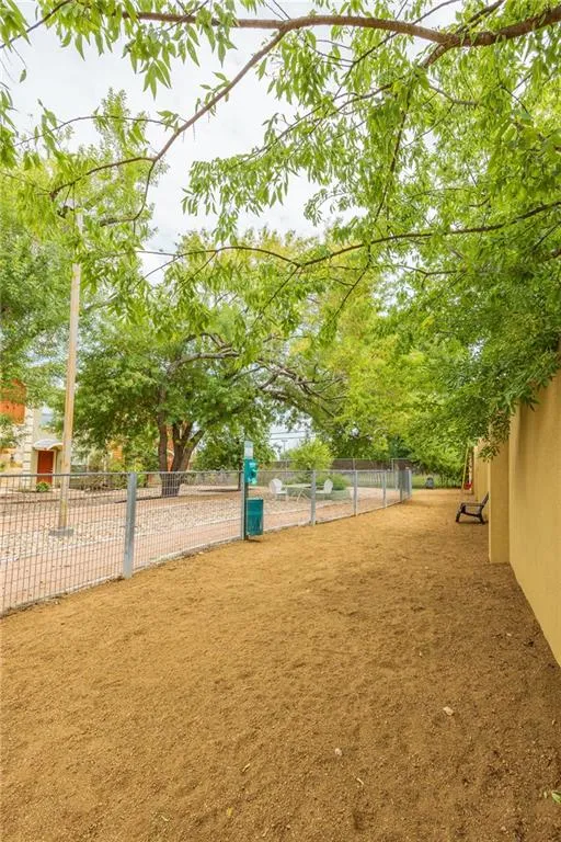 1101 Grove Boulevard #106 Austin, TX 78741