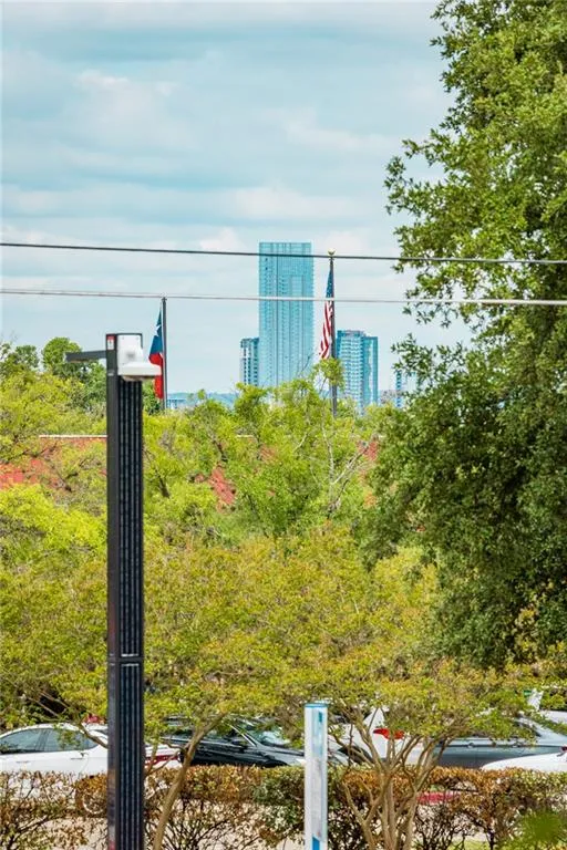 1101 Grove Boulevard #106 Austin, TX 78741