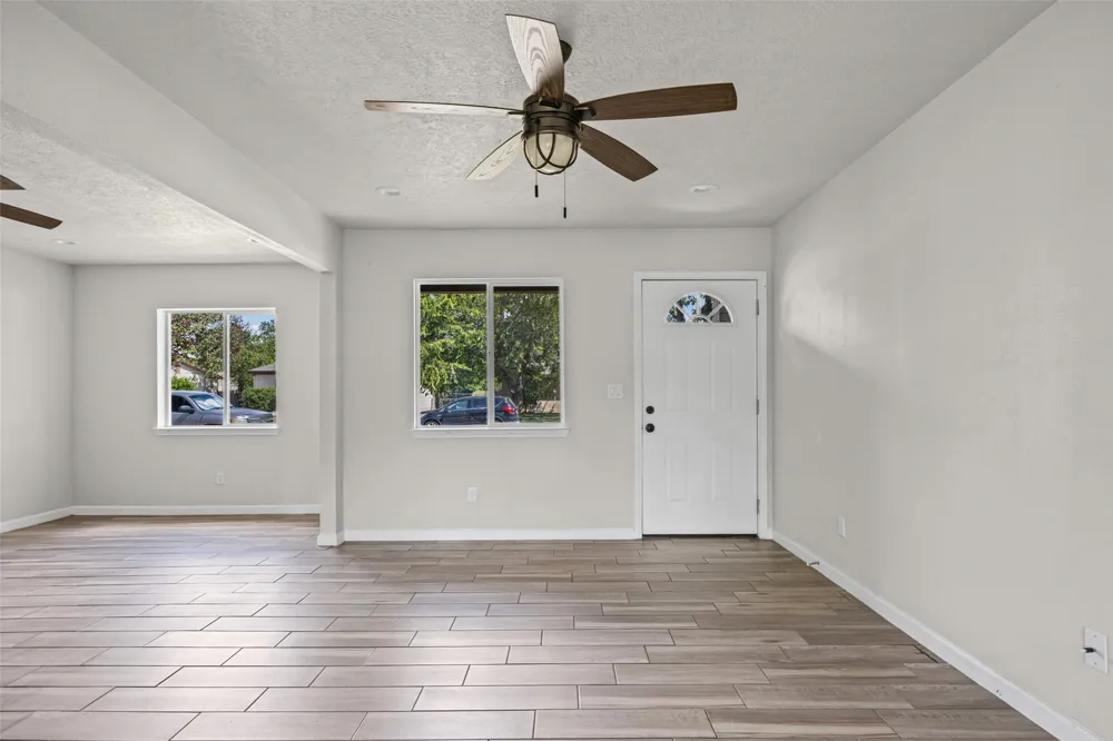 1531 Lahn Rd Road New Braunfels, TX 78130