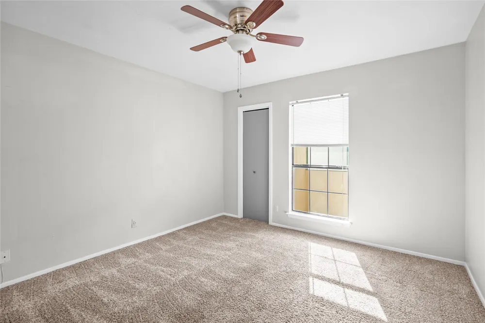 6718 Silvermine Drive #302 Austin, TX 78736