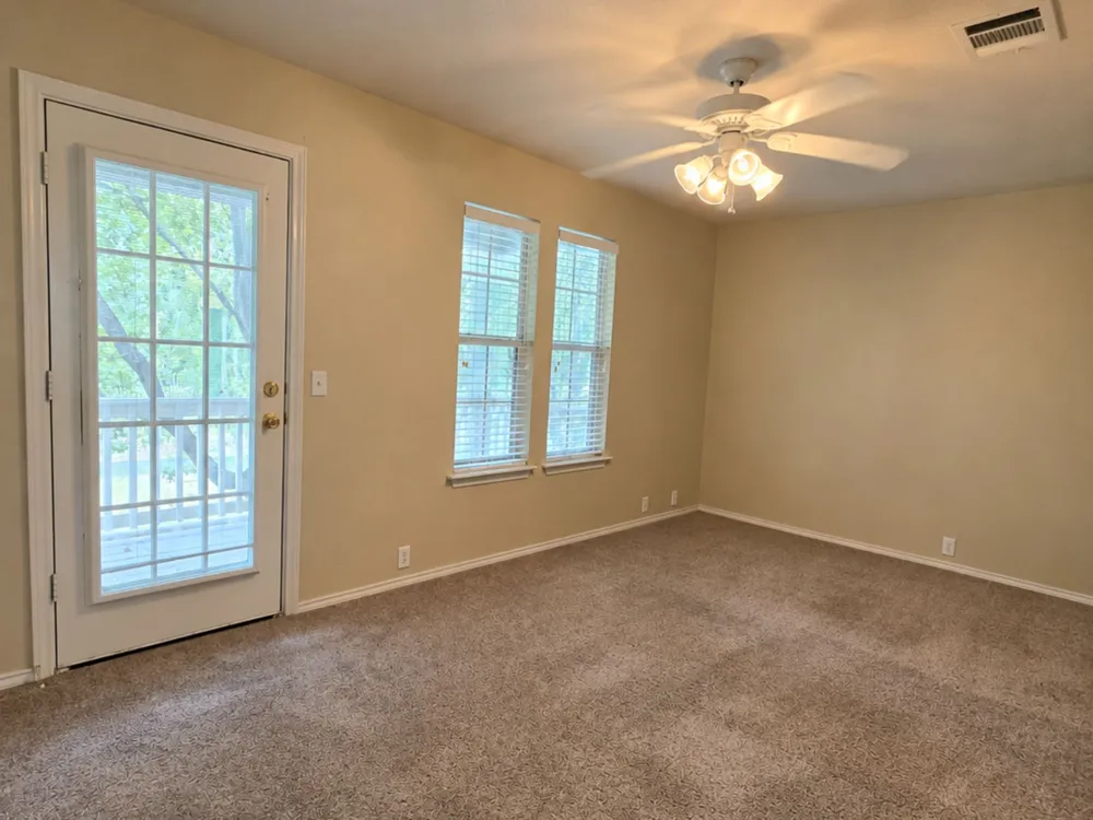 5679 Fergus Road #B Kyle, TX 78640