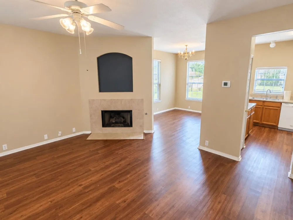 5679 Fergus Road #B Kyle, TX 78640