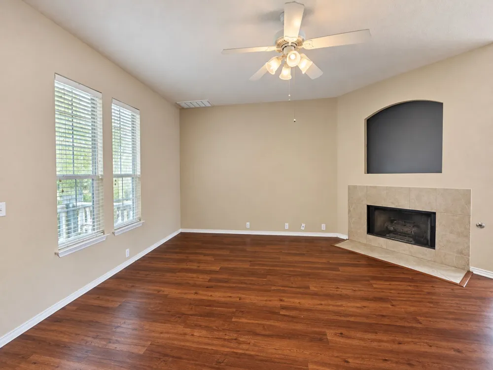 5679 Fergus Road #B Kyle, TX 78640