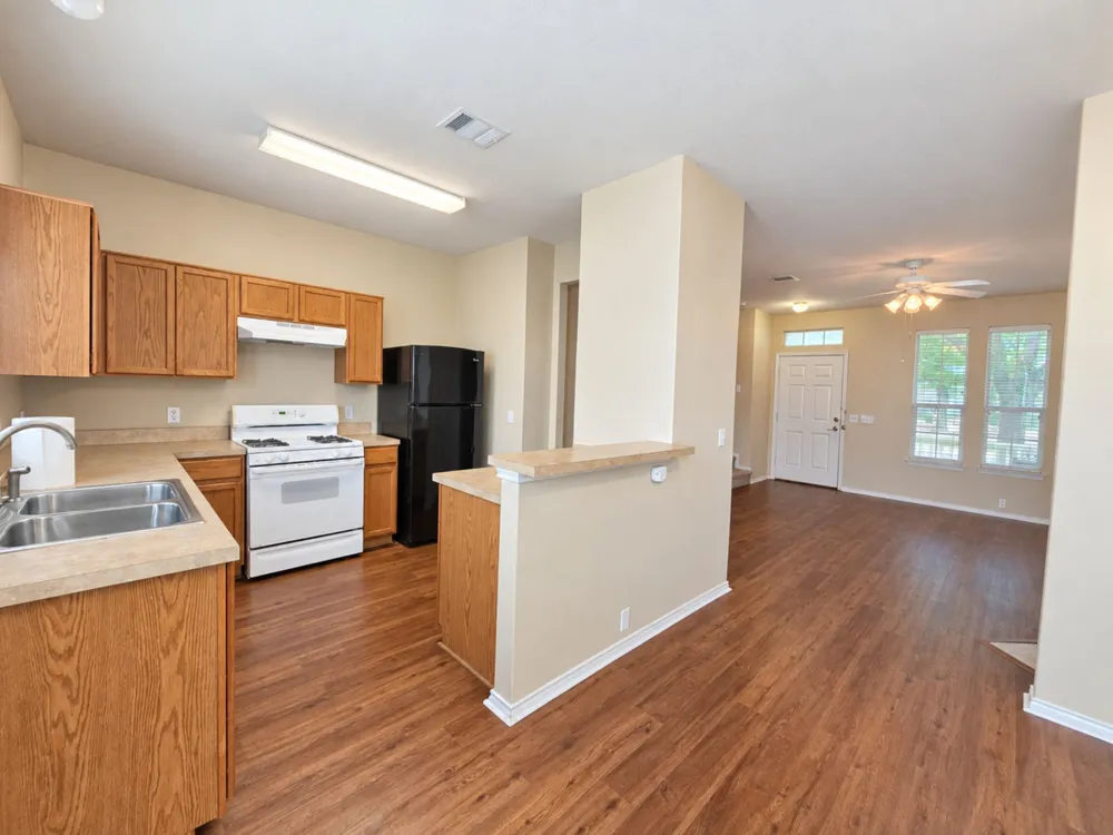 5679 Fergus Road #B Kyle, TX 78640