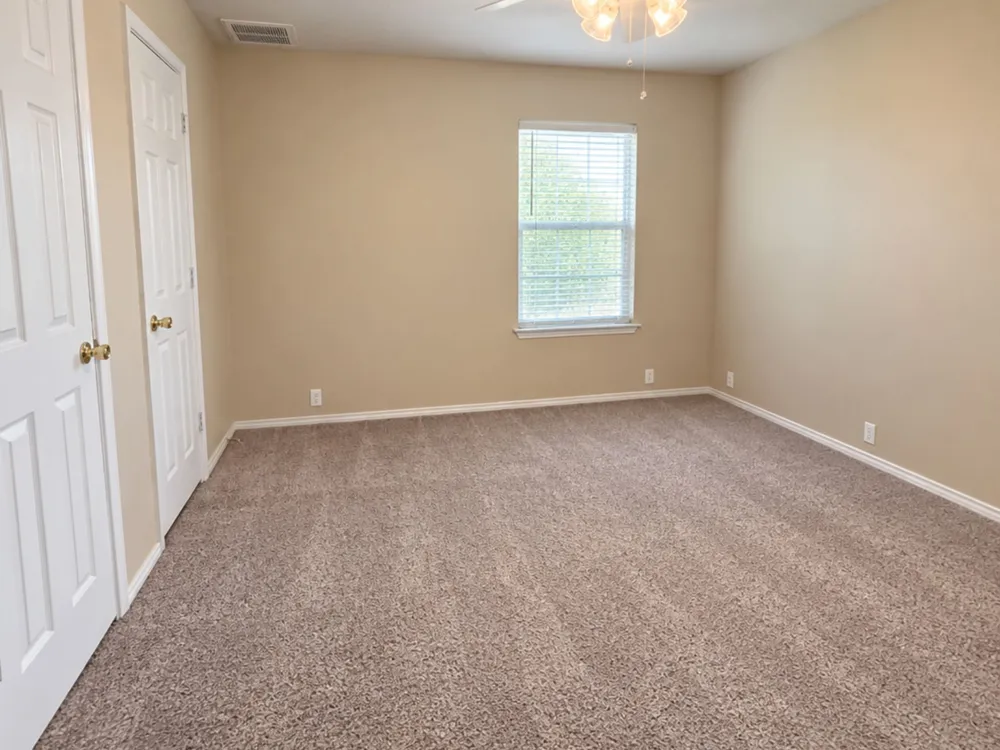 5679 Fergus Road #B Kyle, TX 78640
