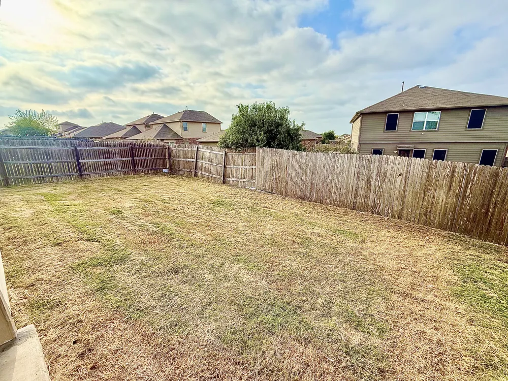 431 Northern Flicker Street Kyle, TX 78640