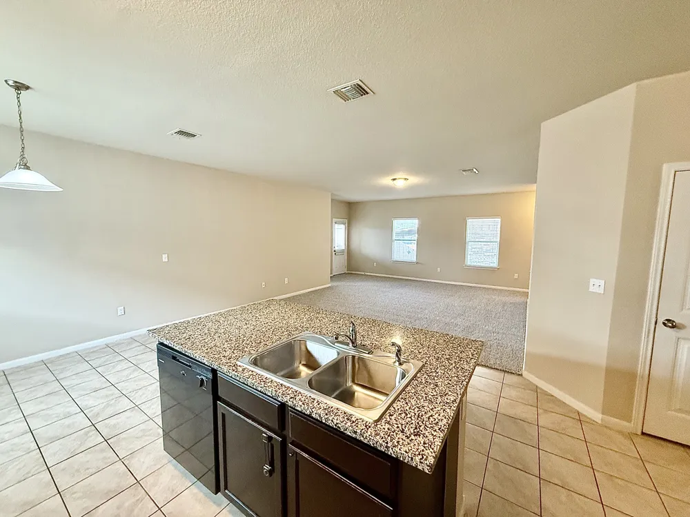 431 Northern Flicker Street Kyle, TX 78640