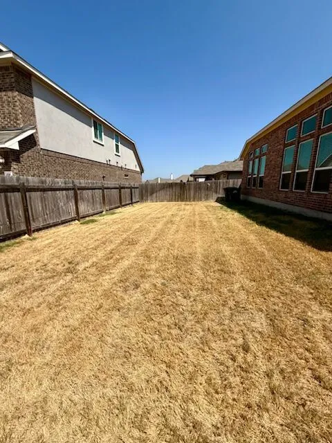 637 Palmilla Street Leander, TX 78641