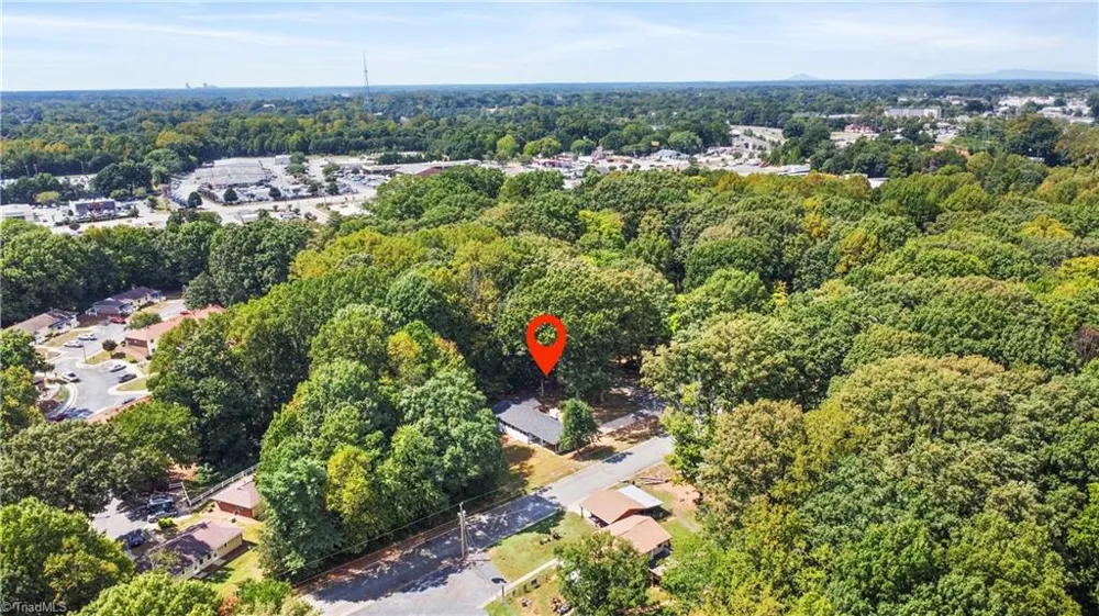 822 Birch Lane Kernersville, NC 27284