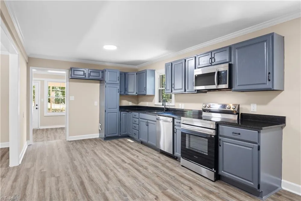 822 Birch Lane Kernersville, NC 27284