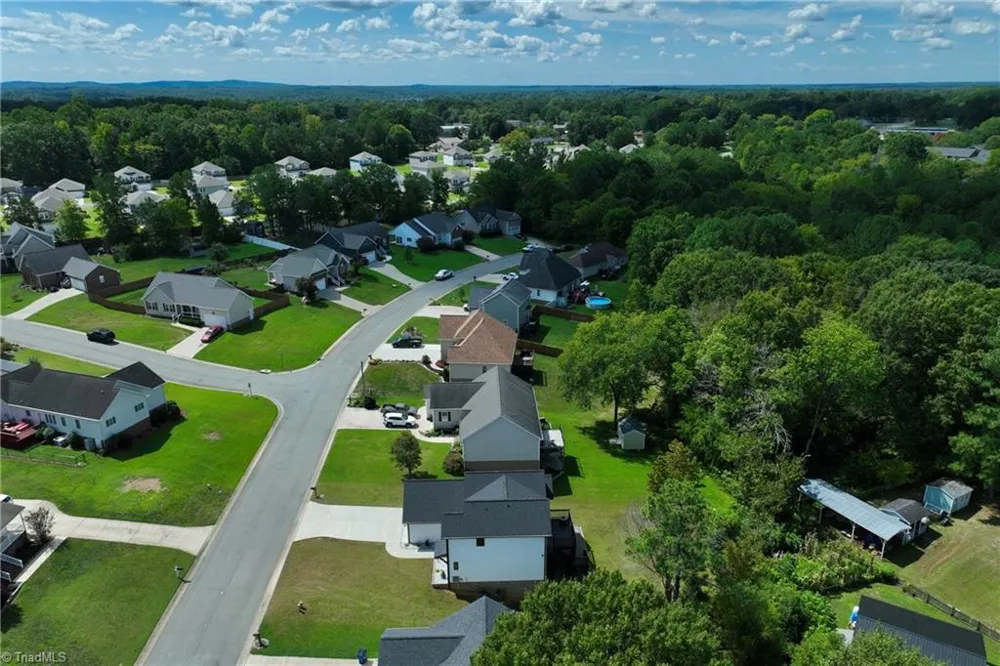 504 Old Farm Road Graham, NC 27253