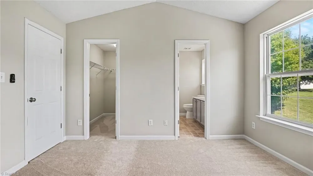 1133 Oak Blossom Way Whitsett, NC 27377