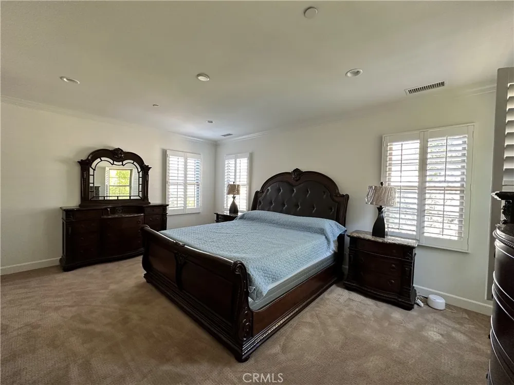 75 Cortland Irvine, CA 92620