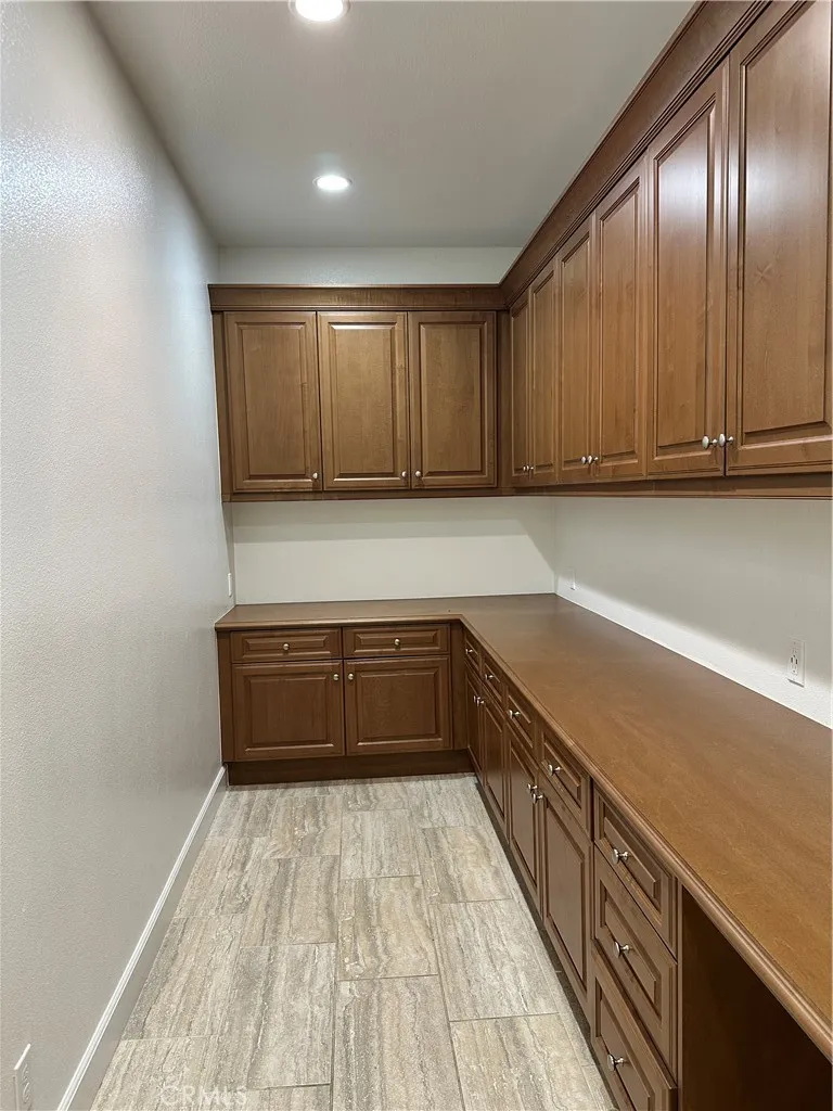 75 Cortland Irvine, CA 92620