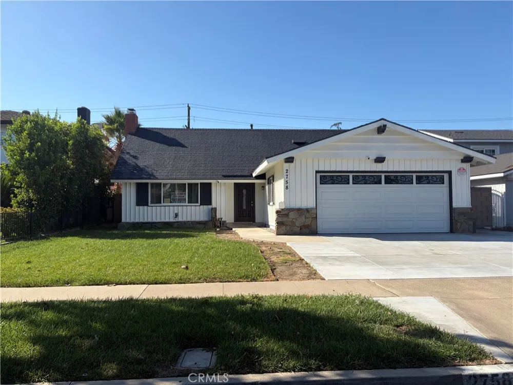 2758 W STOCKTON Anaheim, CA 92801