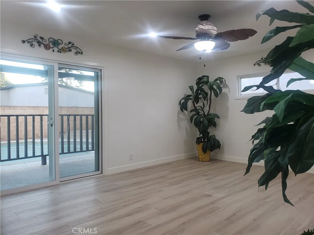 2758 W STOCKTON Anaheim, CA 92801